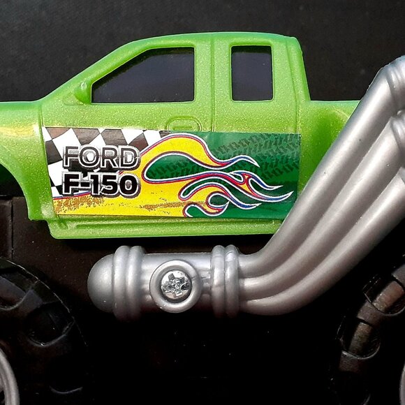 Ford F150 Green Monster Truck Toy w/Extended Exhaust Pipes - Plastic - Fun Play! - Picture 3 of 11